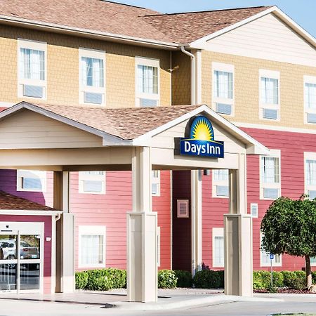 Days Inn By Wyndham Ellis Exterior foto